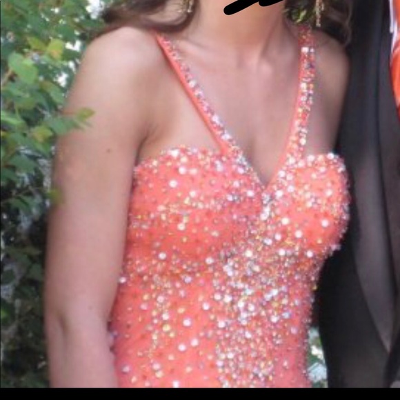 Prom dress! Gold sequins sewn all over! - Picture 8 of 8